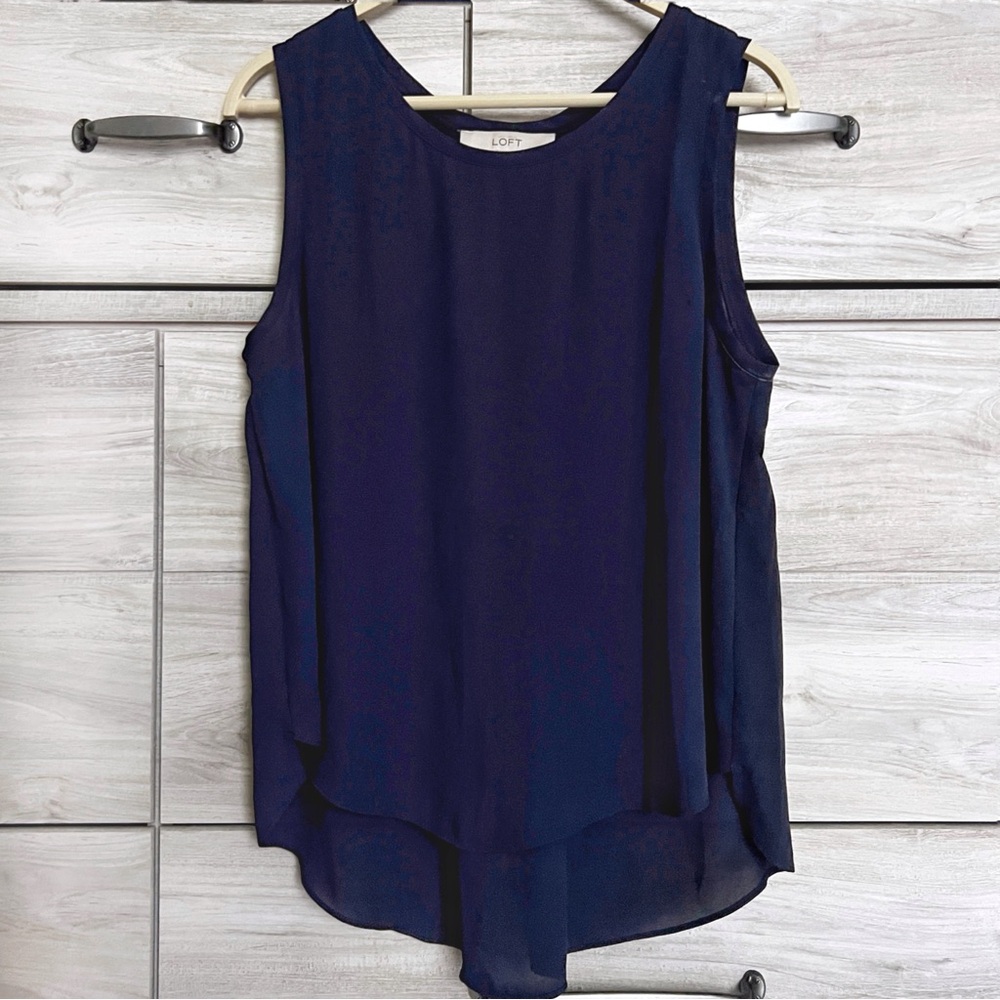 Loft Navy Blue Sleeveless Chiffon Blouse Size Medium